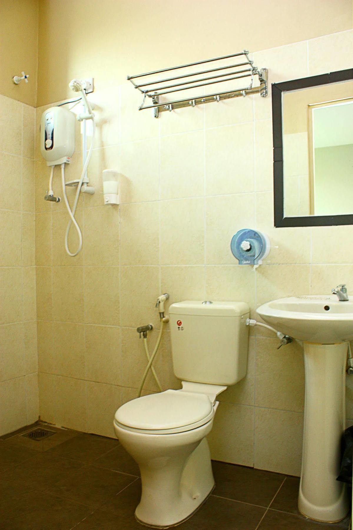 Potato Hotel Тайпинг Экстерьер фото