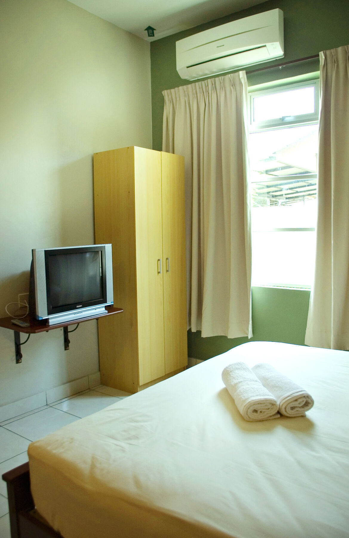 Potato Hotel Тайпинг Экстерьер фото